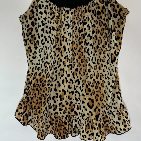 𝅺LEOPARD Print Ruffle Blouse M - Picture 1 of 4